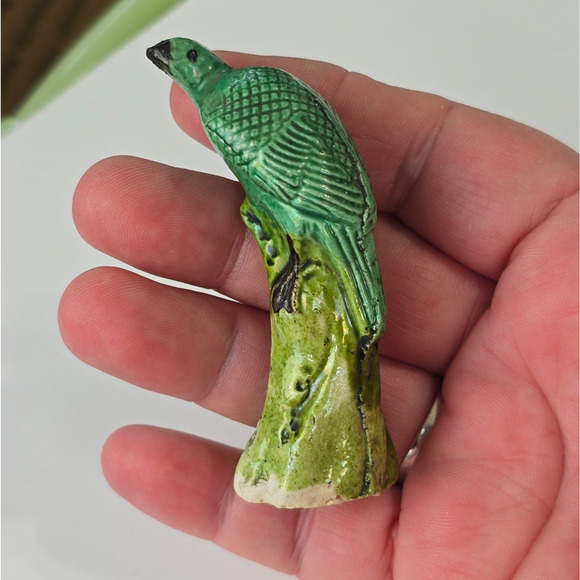 Chinese Miniature Glazed Mud Bird Parrot Green Vintage 3" - Picture 4 of 11